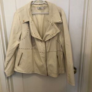 JustFab 3x faux leather white biker jacket, never worn. Pockets, and zipper